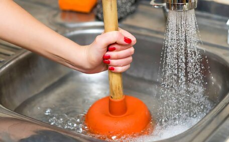 Blocked Drain Emergency Dos & Don'ts